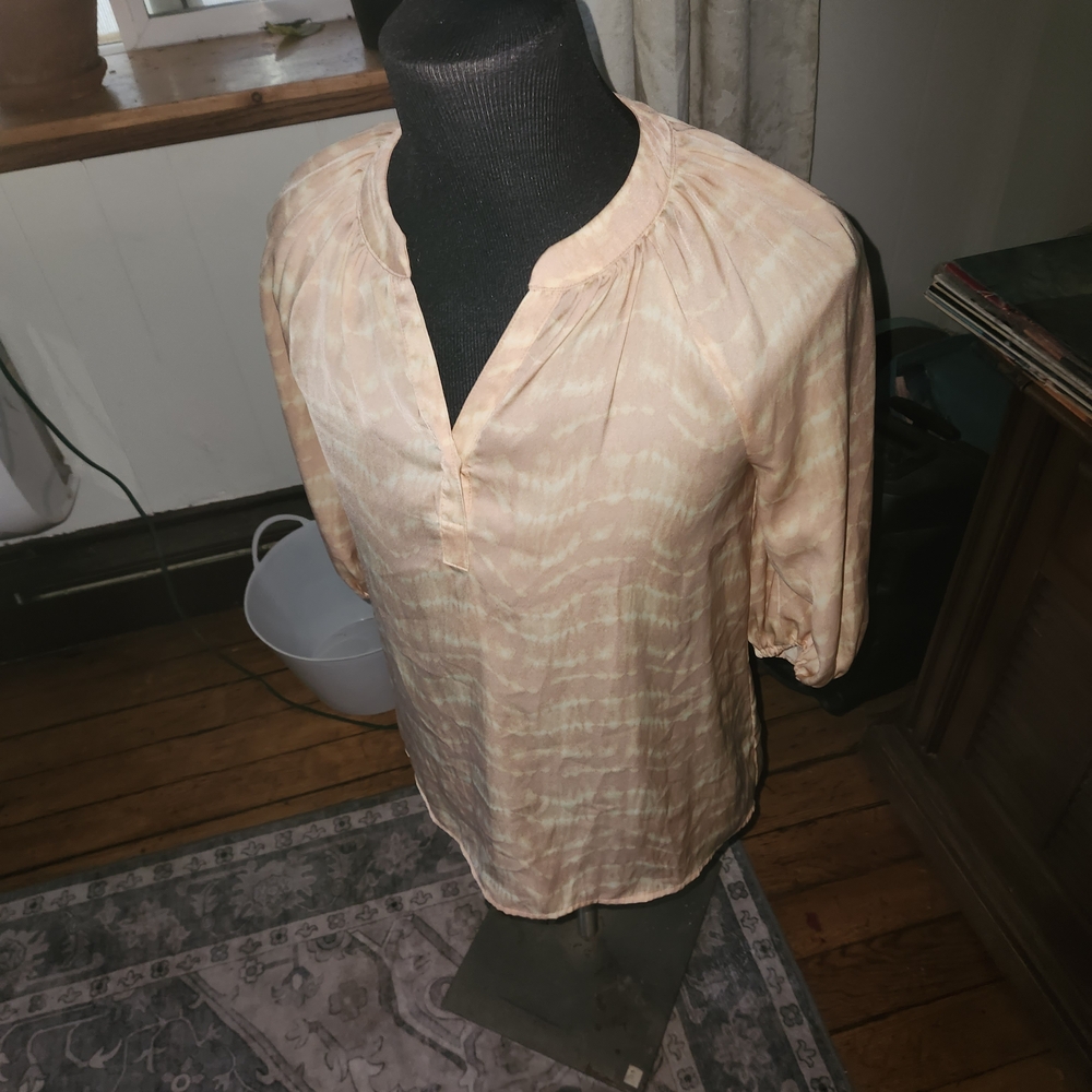 Simply Vera Vera Wang Peach Blouse